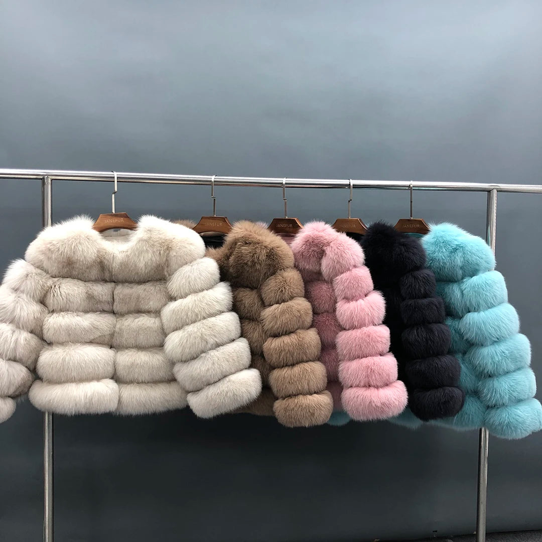 Best Selling Cropped Style Warm Fluffy Real Fur Female Fur Coats