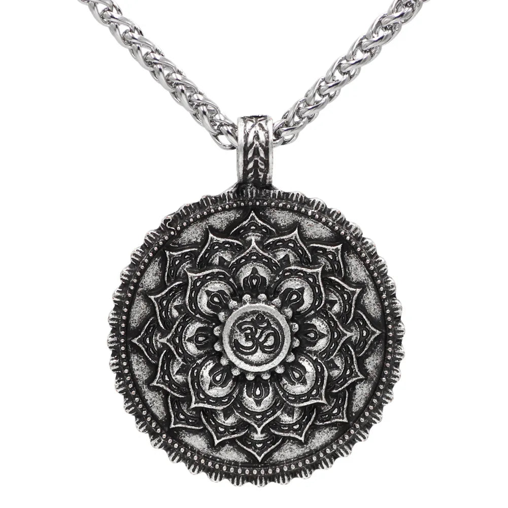 Custom Hot-selling Double-sided Nordic Mythology Flower Pendant Amulet Men's Necklace Accessories Long Necklace
