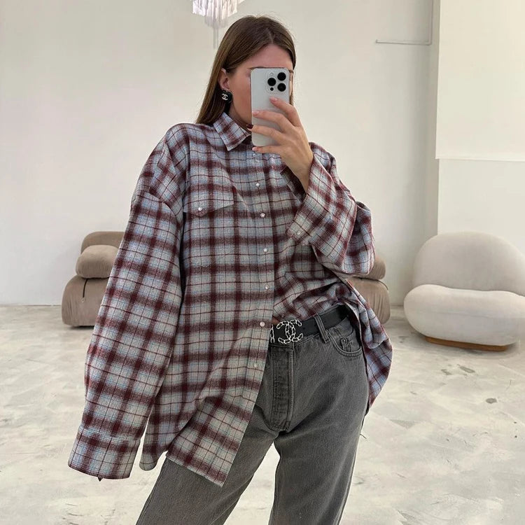 Fashionable Checkered Women's Casual Shirts Tops Cotton Polyester Blend Button Down Long Sleeve Custom Women Plaid Shirt