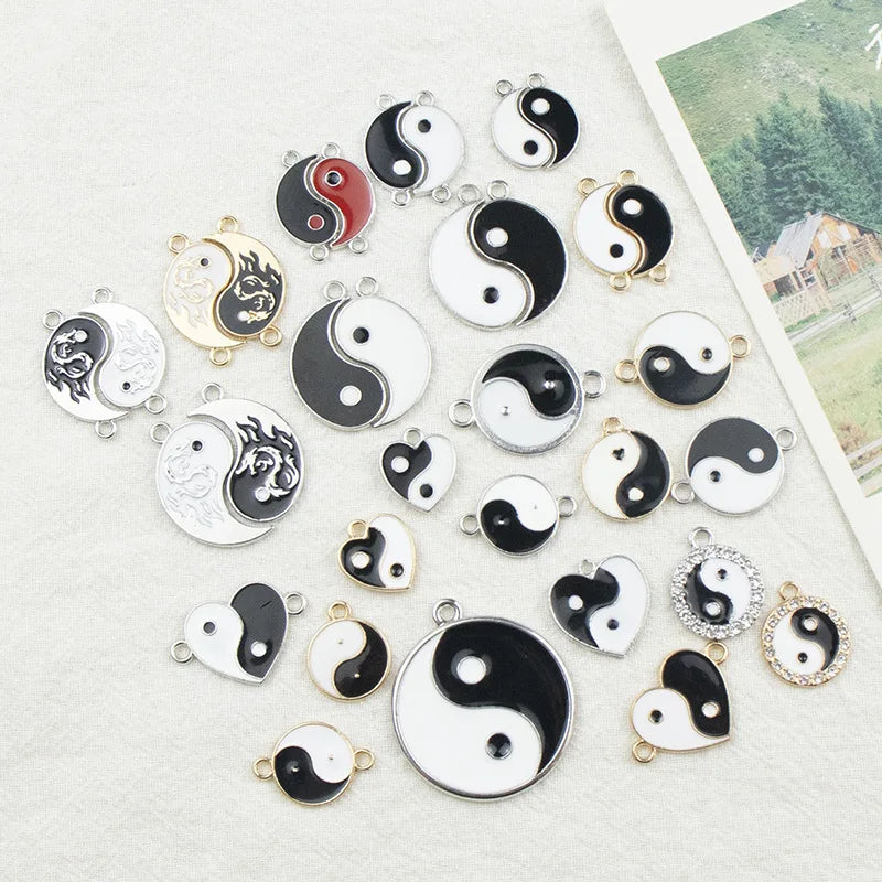 AA01588 Jewelry Findings & Components Taichi Yin Yang Charms Pendants Bulk Charm