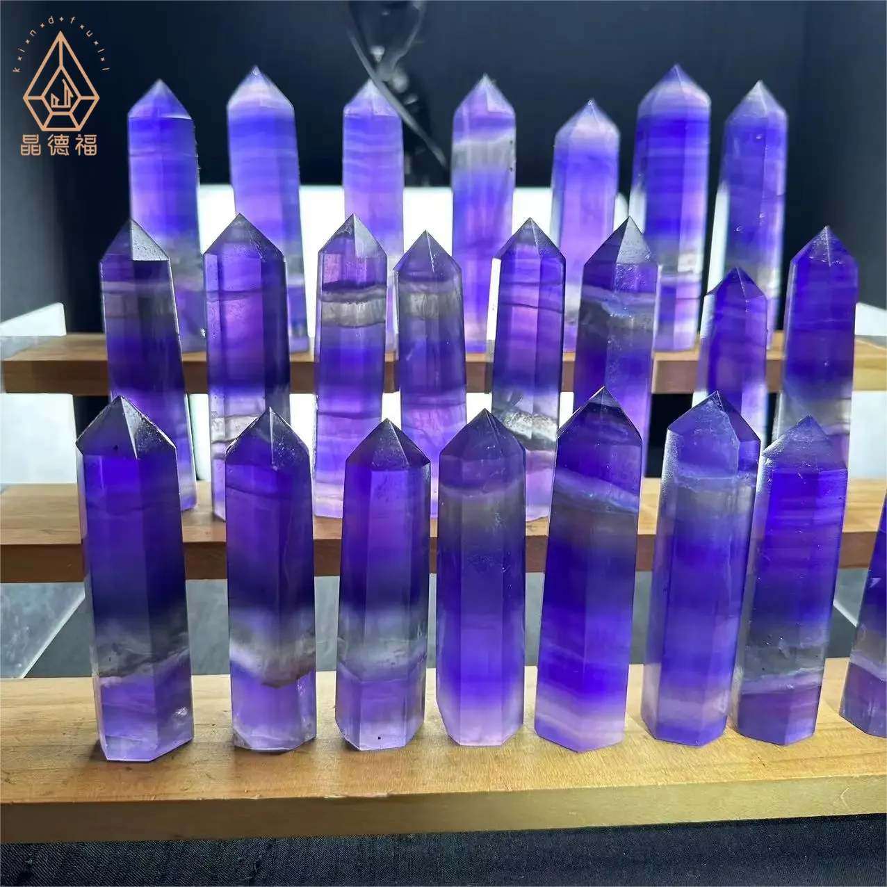 Wholesale Hot Selling Indigo Purple Fluorite Points Healing Crystal Quartz Fluorite Point for Sell