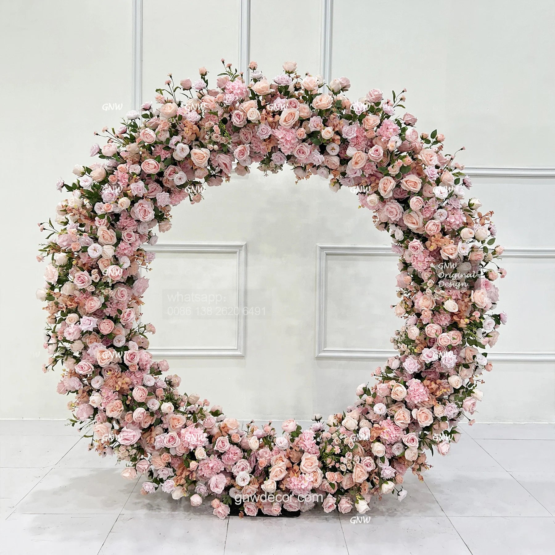 GNW 2024 Artificial White and Green Rose Wedding Arch Moon Gate Flower Metal Arch for Wedding Background Flower Hoop for Decor