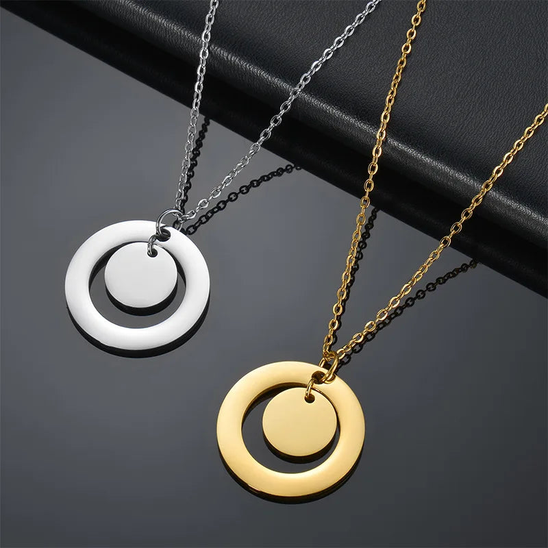Wholesale Personalized Stainless Steel Interlocking Two Circles Name Charm Plain Disc Pendant Necklace Link Chain for Engagement