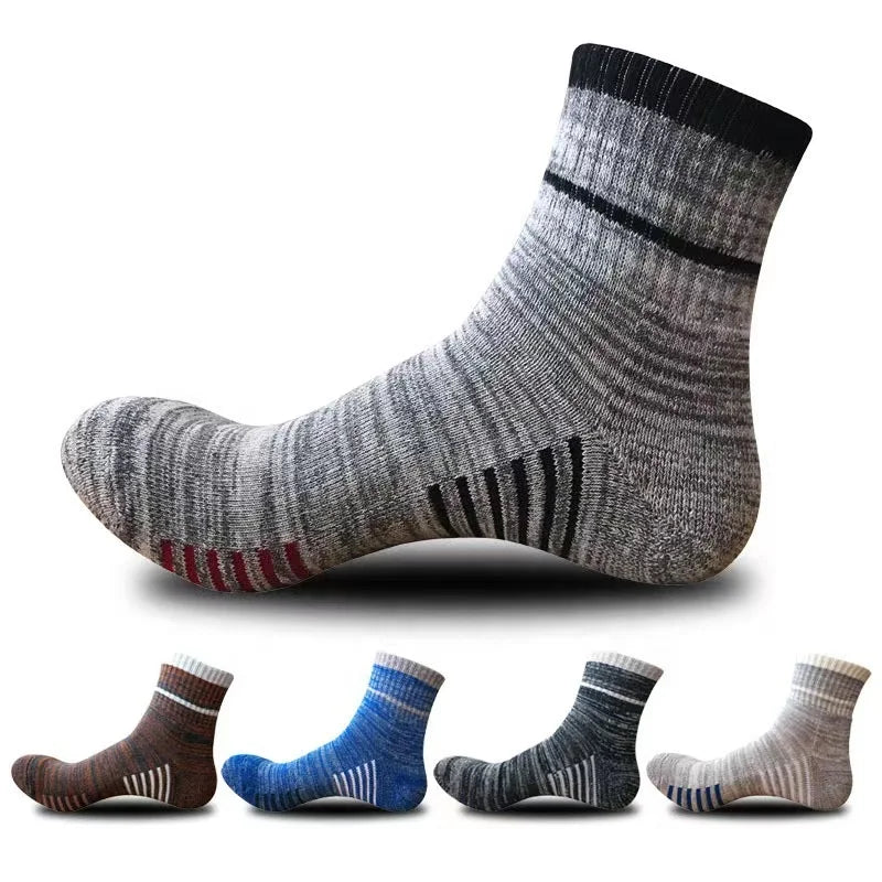 Oem Custom Design Professional Crew Training Socks Thick Custom Socks Solid Color Comfortable Socks