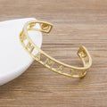 QIKU New Fashion Letter Mama Design Top Quality Copper Zircon Women Bracelets & Bangles Charm Jewelry Accessories Gift Wholesale