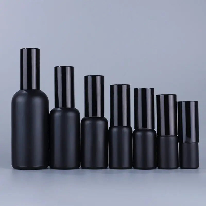 Customized Factory Wholesale 20ml 30ml 50ml  Black Matte Spray Glass  Bottle with  Cap and Pump Sprayer MOQ 100pcs