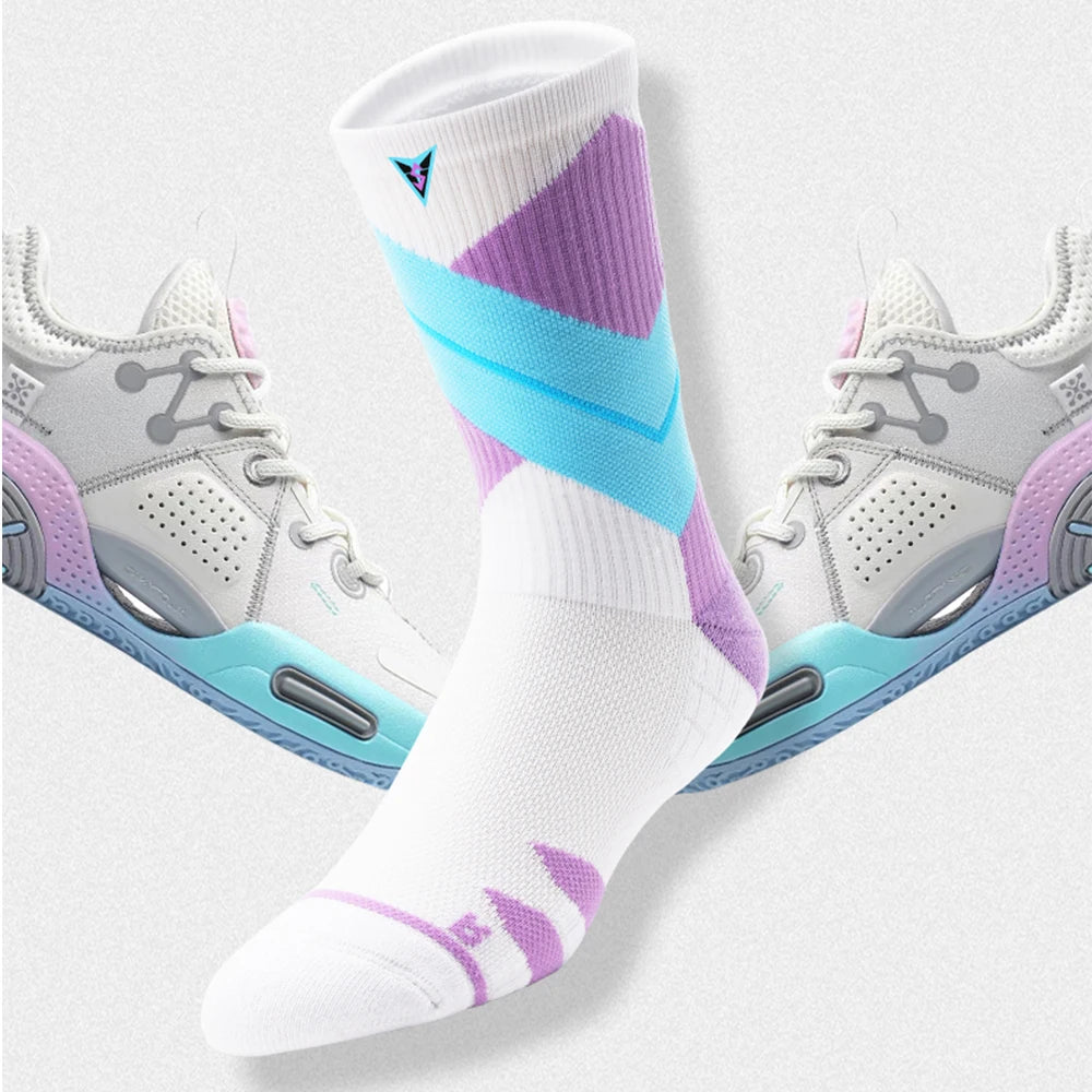 Latest Fashion Design Spring Breathable Thickened No Show Women Men Socks for Cycling Running Hiking Basketball