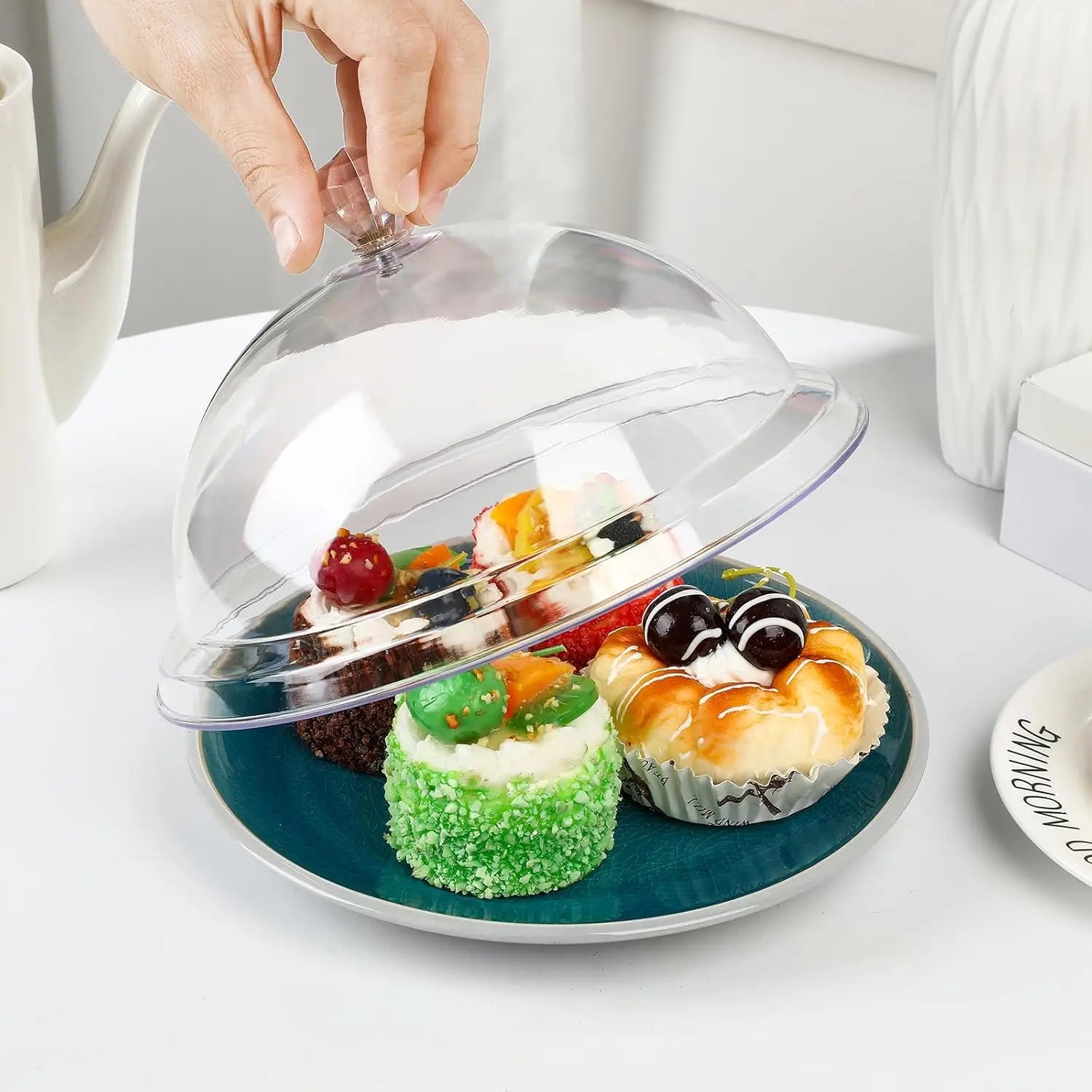 BESTONZON Food Cover Dome Food Screen Protector Fly Cake Cover for Home Restaurant Use (8.5x 5.9 Inch)