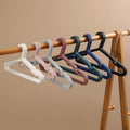 High Quality Best Sale Multifunction   Plastic Adult Non Slip Coat Hanger Traceless Design Coat Hanger