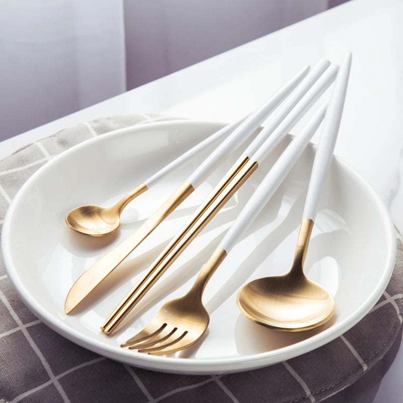 Popular 24pcs 18-8 Solid Stainless Steel Serving Silverware Gold Plated Flatware Cutlery Set