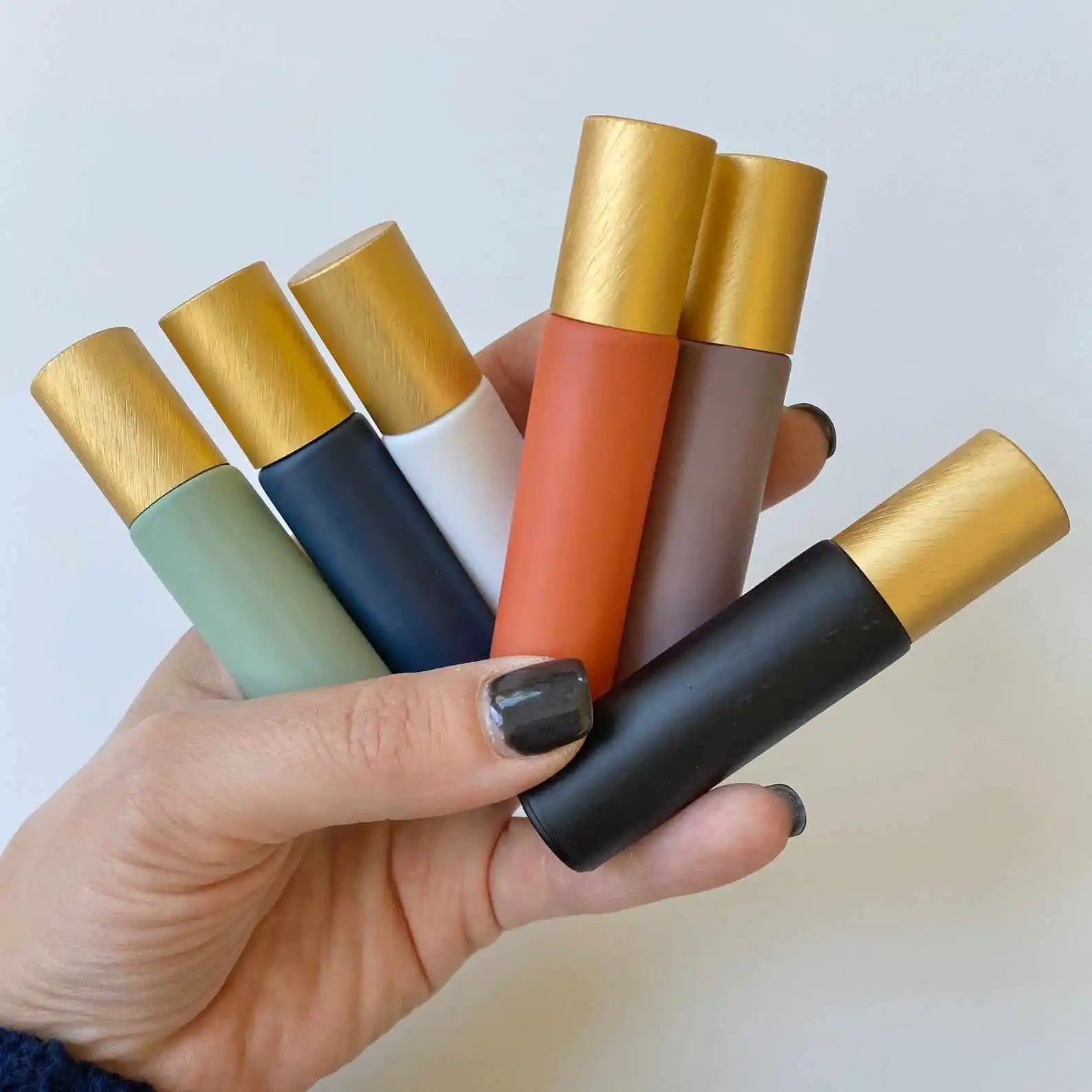10ml Macaron Roll on Glass Bottle Perfume Essential Oil Bottle With Crystal/gemstone/jade Roller Ball/gold Cap