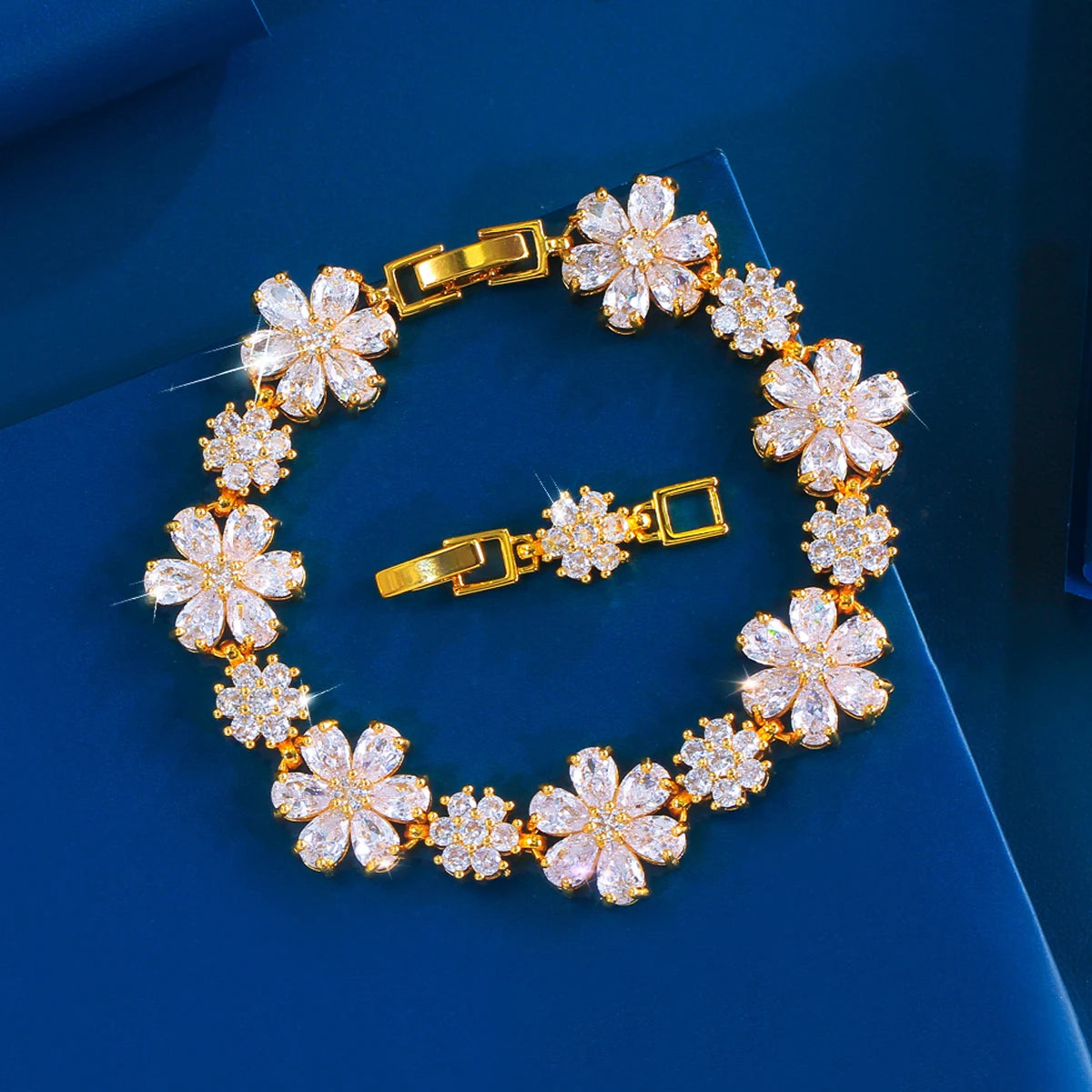9 Colors Chic Jewelry Accessories Cubic Zircon CZ Blue Pink Flower Charms Designer Bridal Bracelets for Women Bridal Party Wear