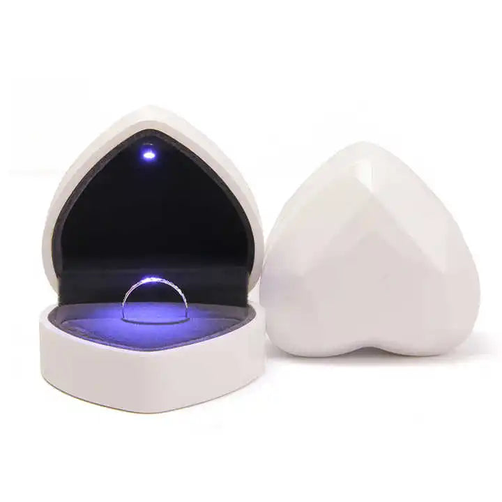 Manufacturers Wholesale Led Plastic Jewelry Packaging Luxury Ring Necklace Earrings Bracelet Led Heart Jewelry Box Led