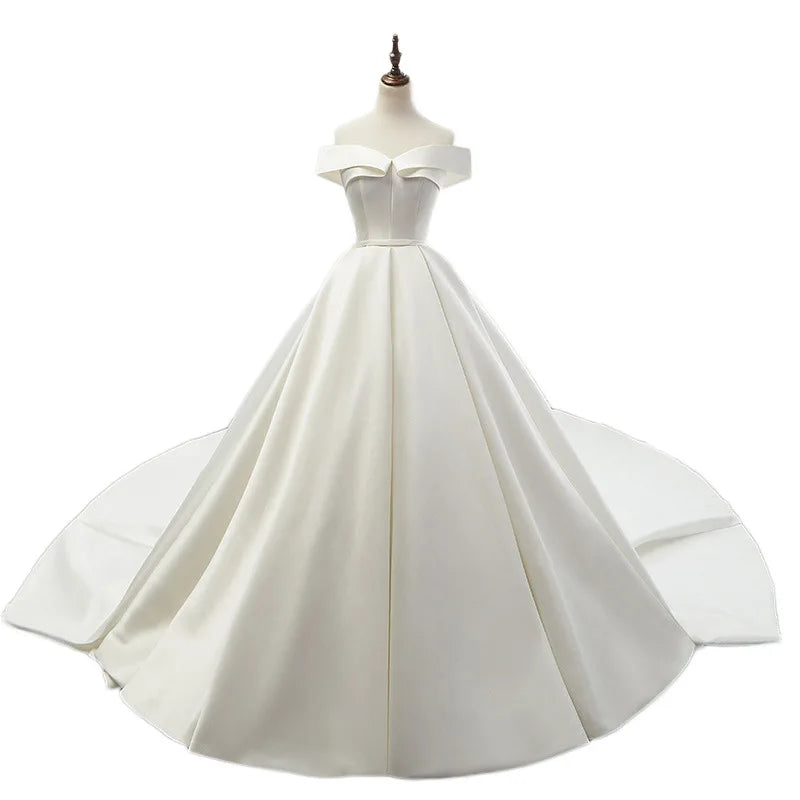 2023 New Custom Size Elegant Satin Wedding Dresses Simple Princess Bridal Gowns