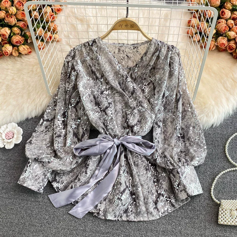 New Retro Blouse Women V Neck Lace up Puff Lantern Long Sleeve Tops Snake Skin Patterned Blouses