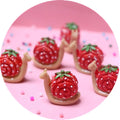 3D Snail Figurines Fairy Garden Animal Resin Charm Red Strawberry Ornament Terrarium Miniature Decor Key Ring DIY Embellishment