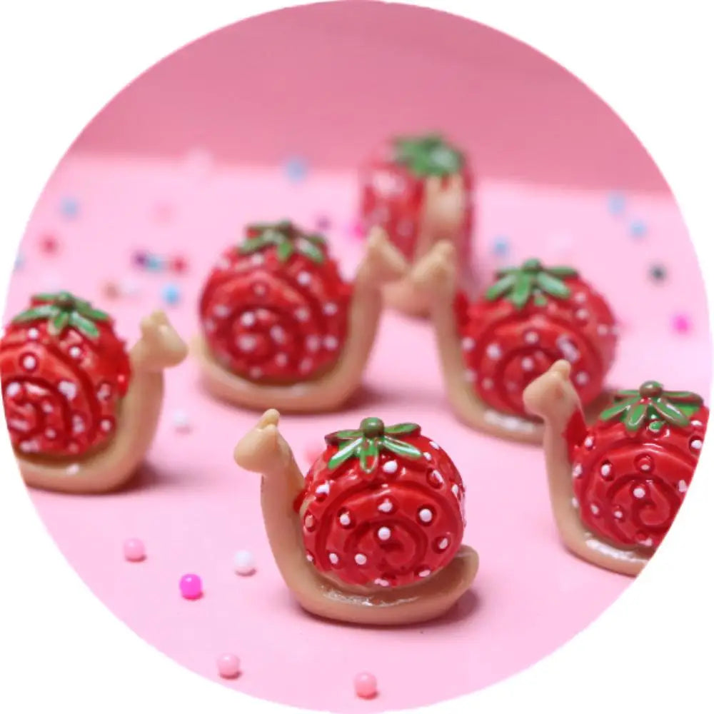 3D Snail Figurines Fairy Garden Animal Resin Charm Red Strawberry Ornament Terrarium Miniature Decor Key Ring DIY Embellishment