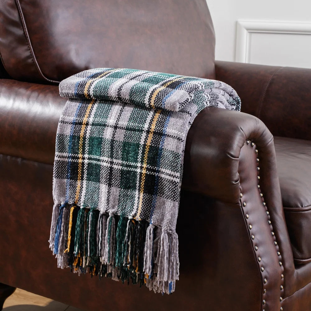 Throw Blanket Soft Cozy Chenille Throw Blankets with Fringe Tassel for Couch Sofa Chair Bed Living Room