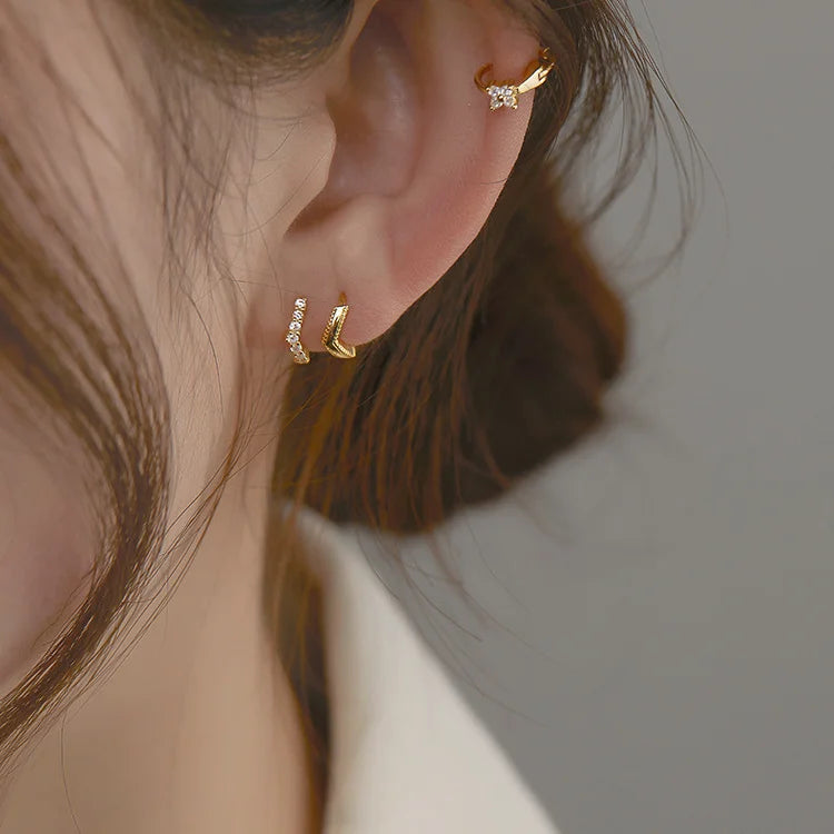 Stackable V-Point Cartilage Earrings 925 Silver Lightning Bolt Design with Sparkling CZ Minimalist Huggie Hoops for Women