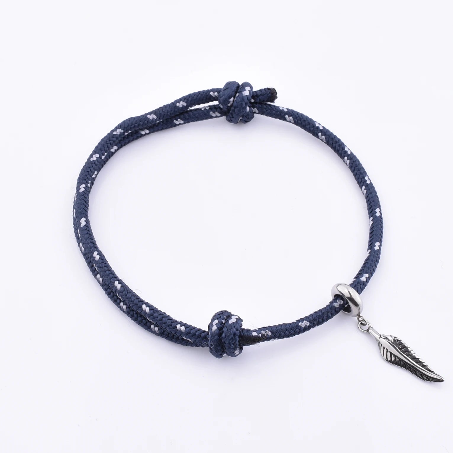 Handmade Hot Selling Adjustable Nylon String Bracelet 316L Stainless Steel Leaf Pendant Fashionable Charm Jewelry and Stylish