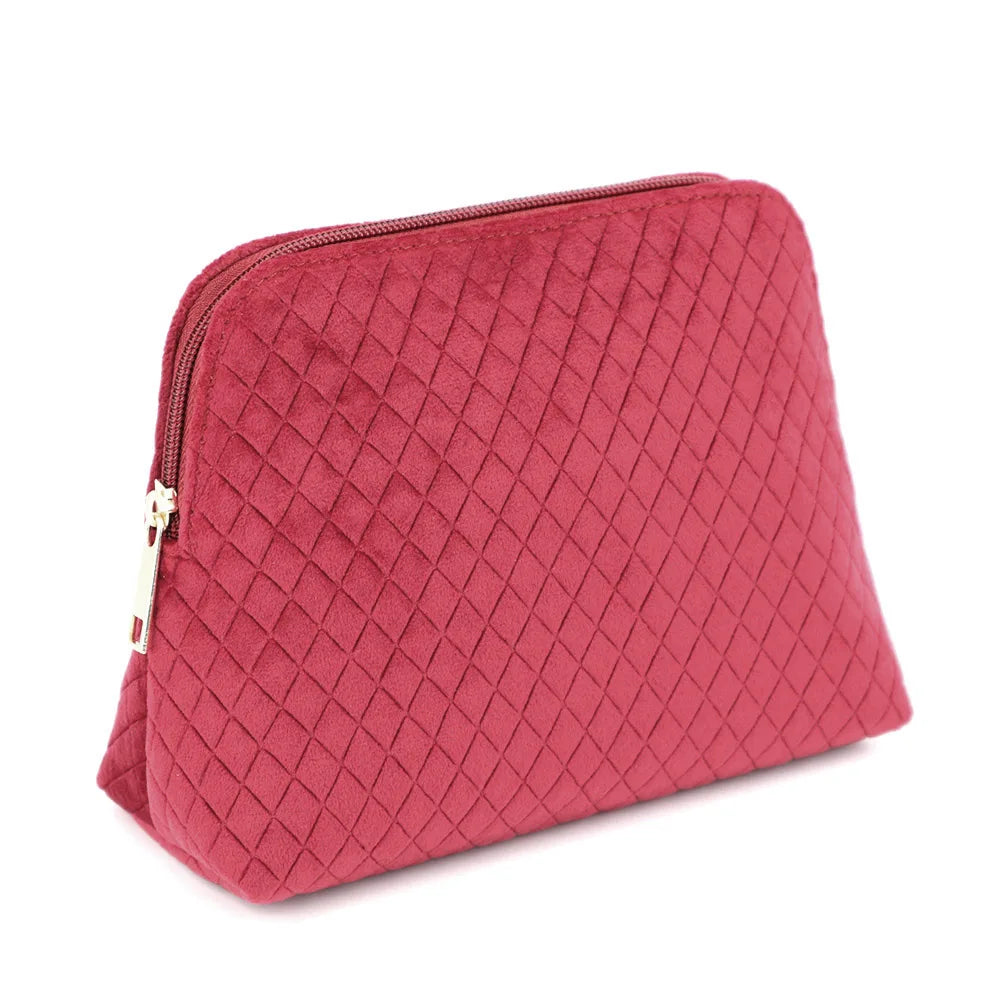 New Arrival Velvet Makeup Bag Quilted Cosmetic Bag with Zipper Manufacturer Custom Toiletry Bag Beauty Pouches for Ladies