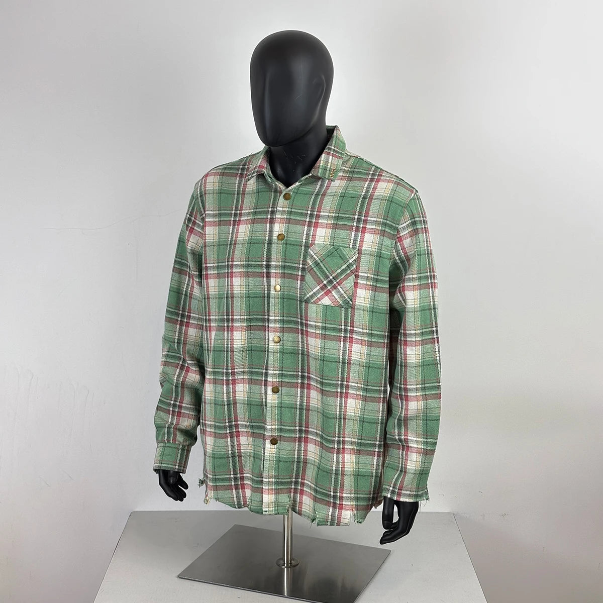 TOPSHOW Wholesale Custom Oversized Summer Ripped Distressed Shirt Loose Long-Sleeve Button Baggy Rhinestone Flannel Shirt Men