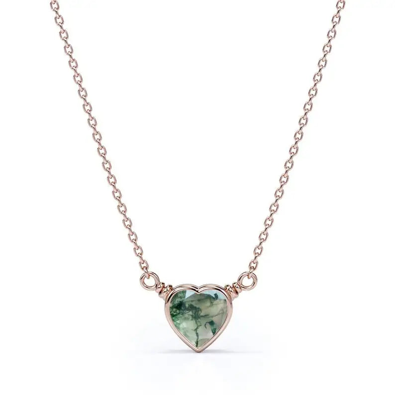 925 Silver Simple Natural Light Brilliant Elegant Green Heart Shaped Moss Agate Necklace for Sale