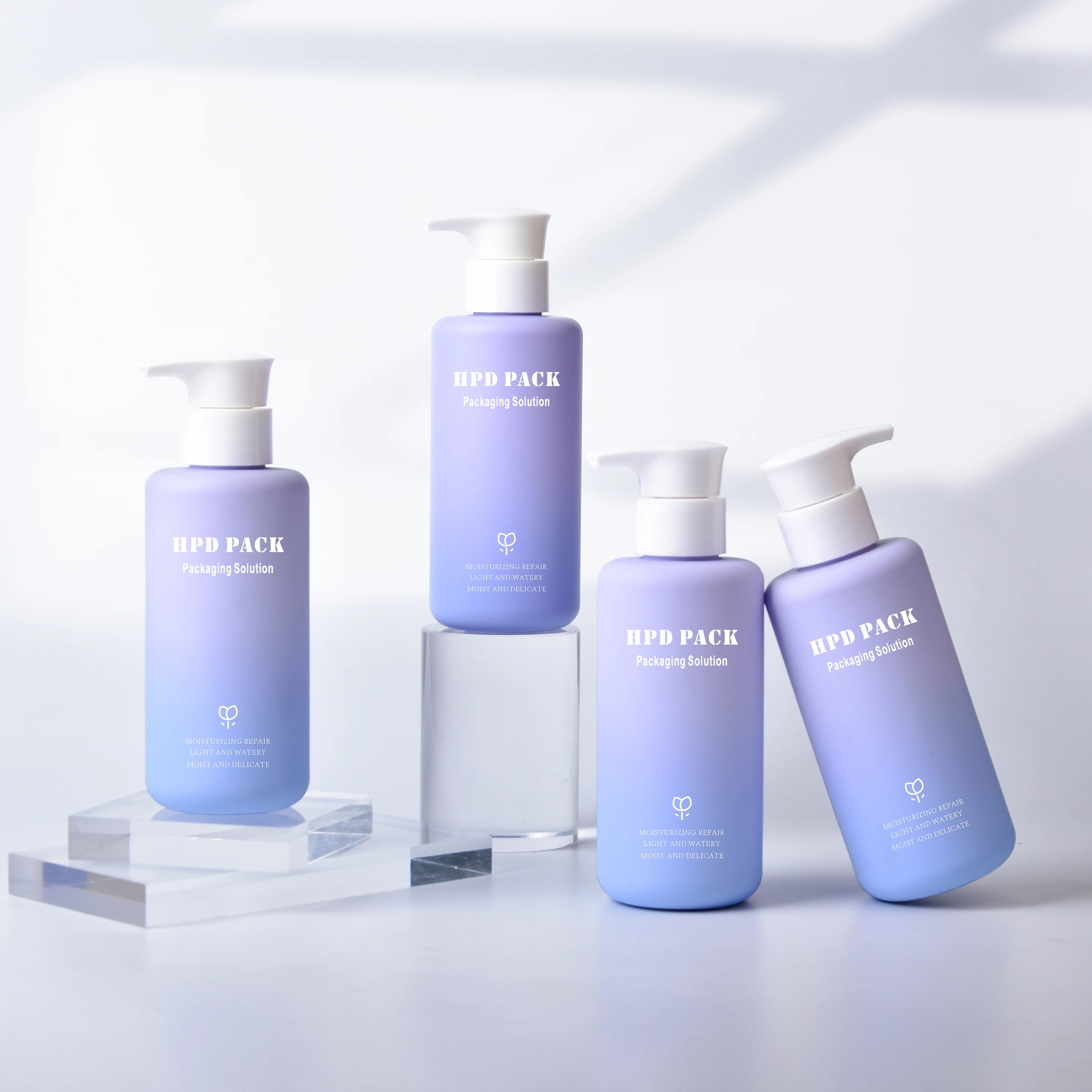Eco-Friendly Recycled PET Matte Frosted Squat Shampoo & Conditioner Bottle 300ml Pump Sprayer Screen Printed Cosmetic Packaging