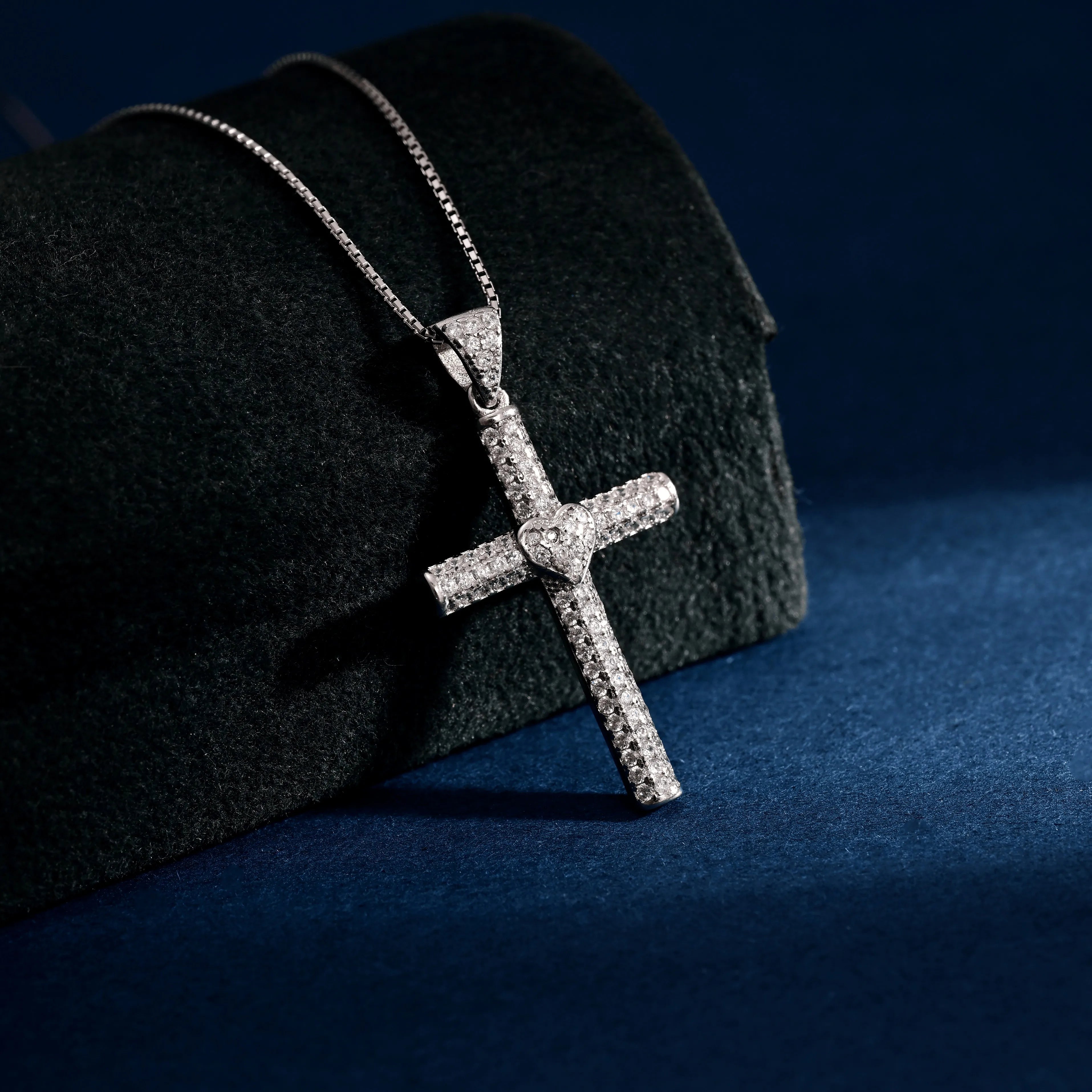 Wholesale Pendant Jewelry Rhodium Plated Cubic Zirconia Cross God Retro Pendant 925 Sterling Silver Fine Jewelry Pendant