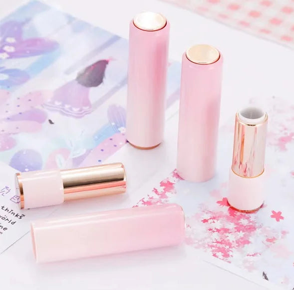In Stock 4.3g Luxury New Design Empty Plastic Lipstick Tube Cosmetic Container Makeup Packing Lipstick Packaging