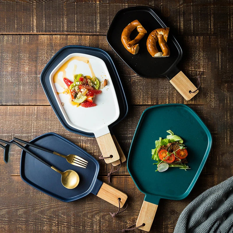 Nordic Restaurant Hotel Western Food Tray Pure Color Matte Ceramic Salad Steak Plate with Wooden Handle