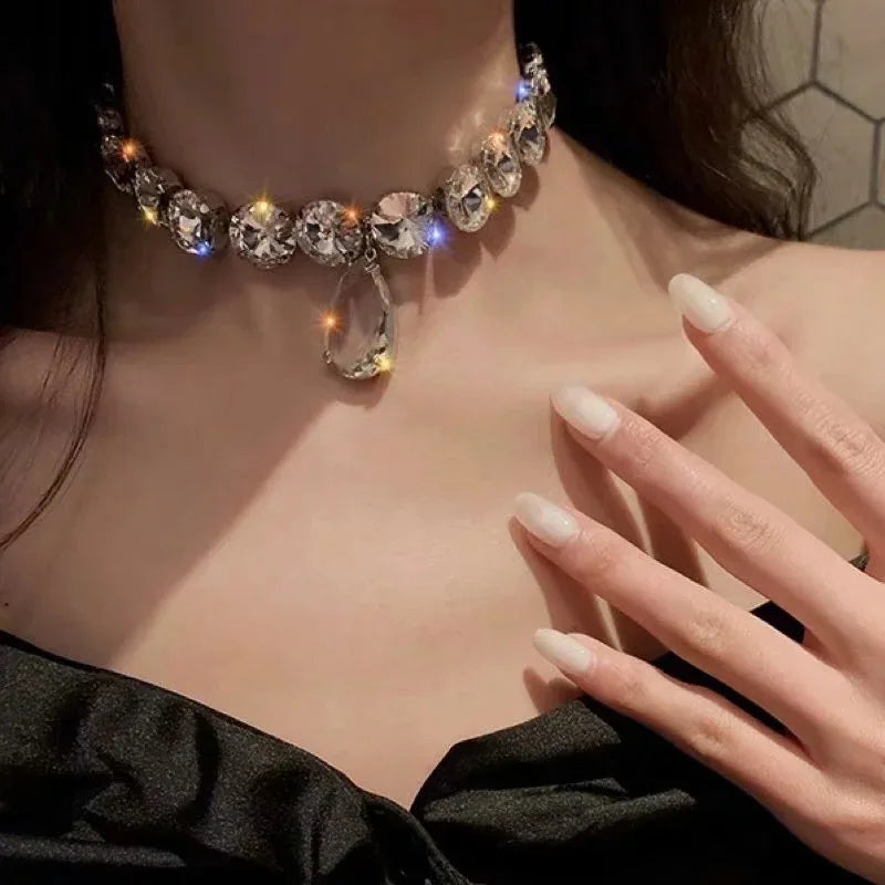 European and American Luxury Hip Hop Choker Super Flash Crystal Clavicle Chain Necklaces for Anniversary and Gift