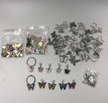 Modern DIY Handmade Accessories Factory Wholesale Acrylic Metal Butterfly Charms for Bracelets Necklaces for Handcrafted Jewelry