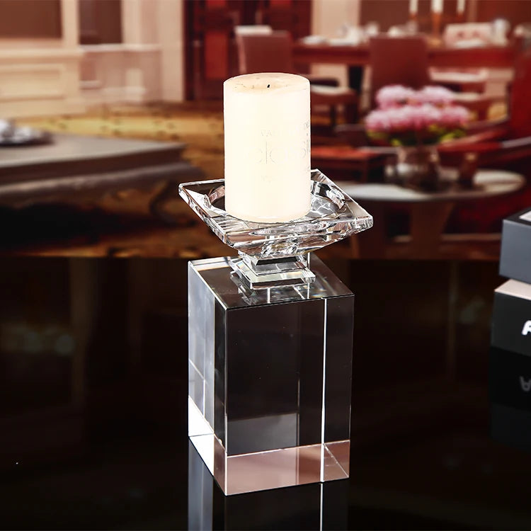 China Factory Custom High-end Crystal Candle Holder for Home Decor Home Decoration Wedding Decoration