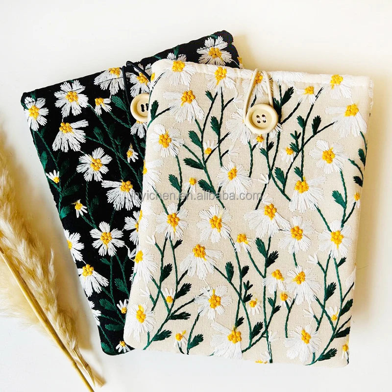 High Quality Cheap Price Book Cover Cotton Canvas Kindle Sleeve with Button Closure Cotton Dust Cover Bags