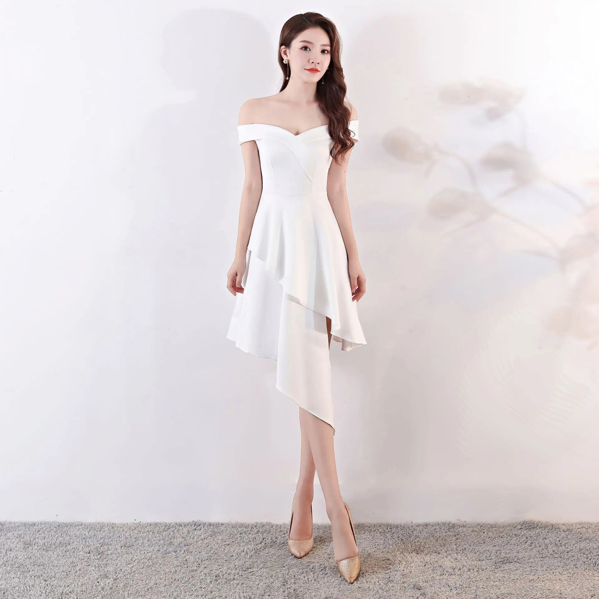 1279# New Winter Short Banquet Women Fashion Evening Dress