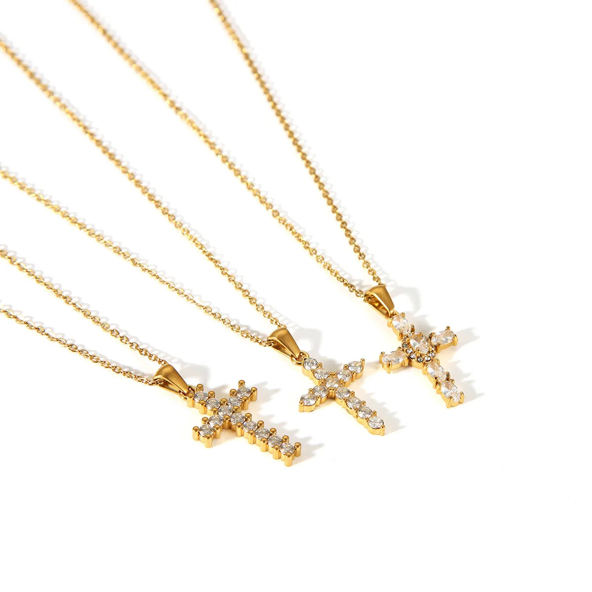 18K Gold Plated Clear Christianity Cross Zircon Necklace Geometric Cubic Zirconia Crossed Pendant Necklace for Women