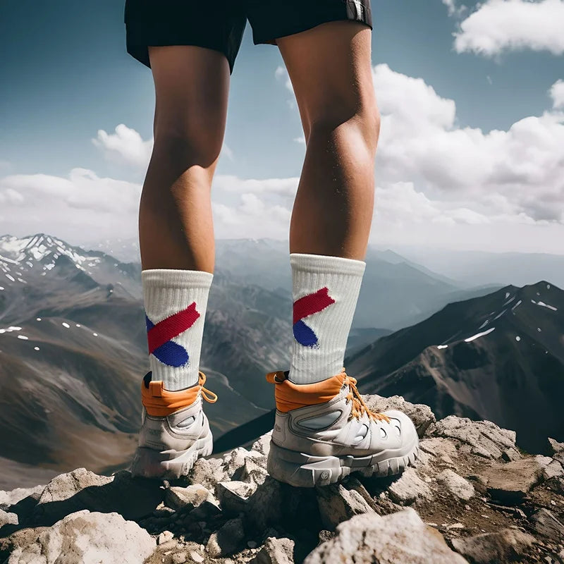 Wholesale White Half Terry Training Tennis Socks Men Cotton Basketball Athletic Sports Crew Socks