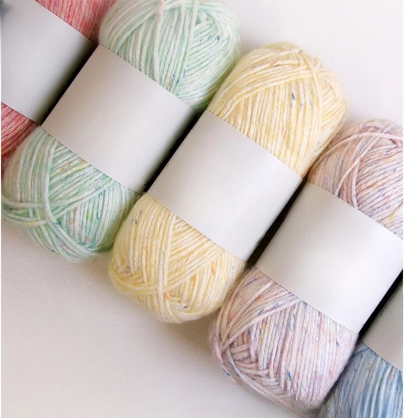 Best Selling 72% Cotton 28% Acrylic Fancy Color Dot Air Knitting Blended Yarn for Crocheting Blanket and Cushion