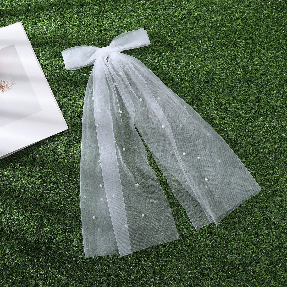 ShangHai Wholesale Oversized Pearl Wedding Bow Tie Hair Clip Declaration Hair Clip Girl Hair Clip Lady