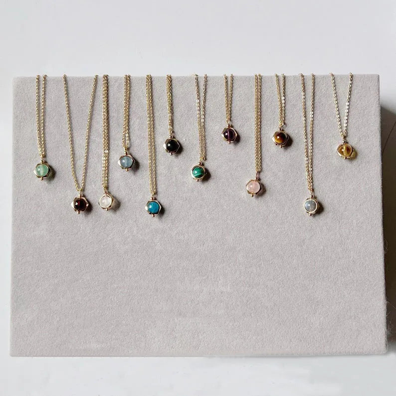 Dainty Natural Crystals Necklace for Women Chakra Healing Gold Necklace Moonstone Rose Quartz Citrine Jewelry