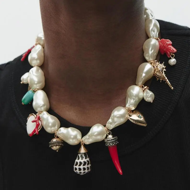 2025 New Arrival Fashion Jewelry Baroque Pearl Alloy Love Ceramic Fish Conch Pendants Women's Necklaces Chili Pearl Necklaces