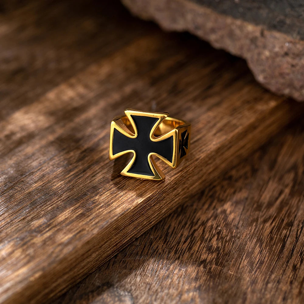 Europe and America Wholesale Retro Cross Men's Ring Stainless Steel Gold Ring Jewelry