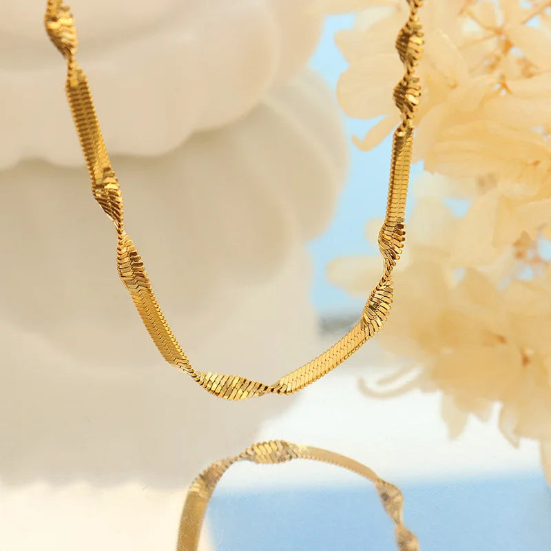 Hot Selling Waterproof Titanium Stainless Steel Flat Chains Bracelet Necklace 18k Gold Blade Chains Necklace for Men Women