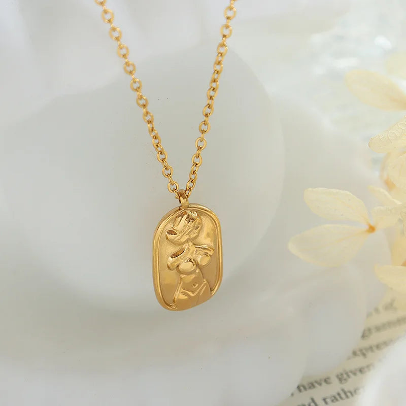 18k Gold Plated Stainless Steel Beauty Strength Famale Abstract Body Relief Oval Pendant Necklace Collar De Acero Inoxidable