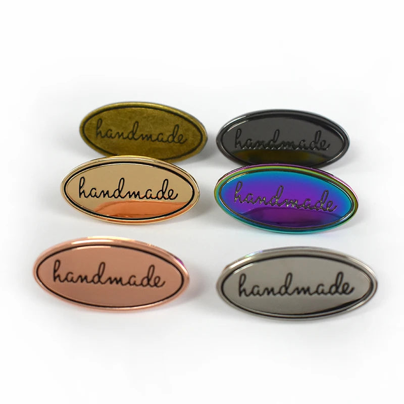 MeeTee BF786 Custom Colorful Hand-made Tag Hardware Oval Shape Handmade Engraving Alloy Label LOGO for Handbag Decoration Mark