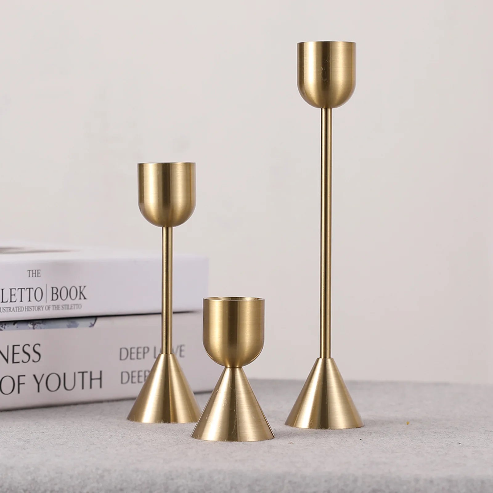 3pcs Set Modern Brushed Gold Taper Candle Stand Iron & Aluminium Letterpress Printed Dual-Useable Home Decoration Christmas
