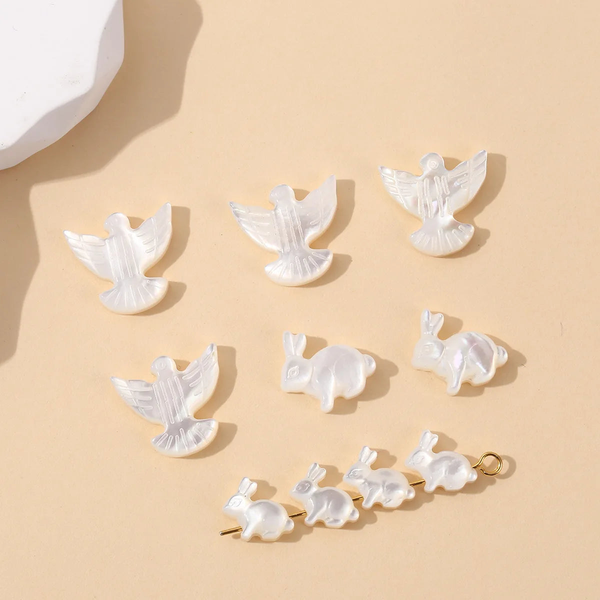 Natural White Pigeon Rabbit  White Shell Mother of Pearl Shell Beads