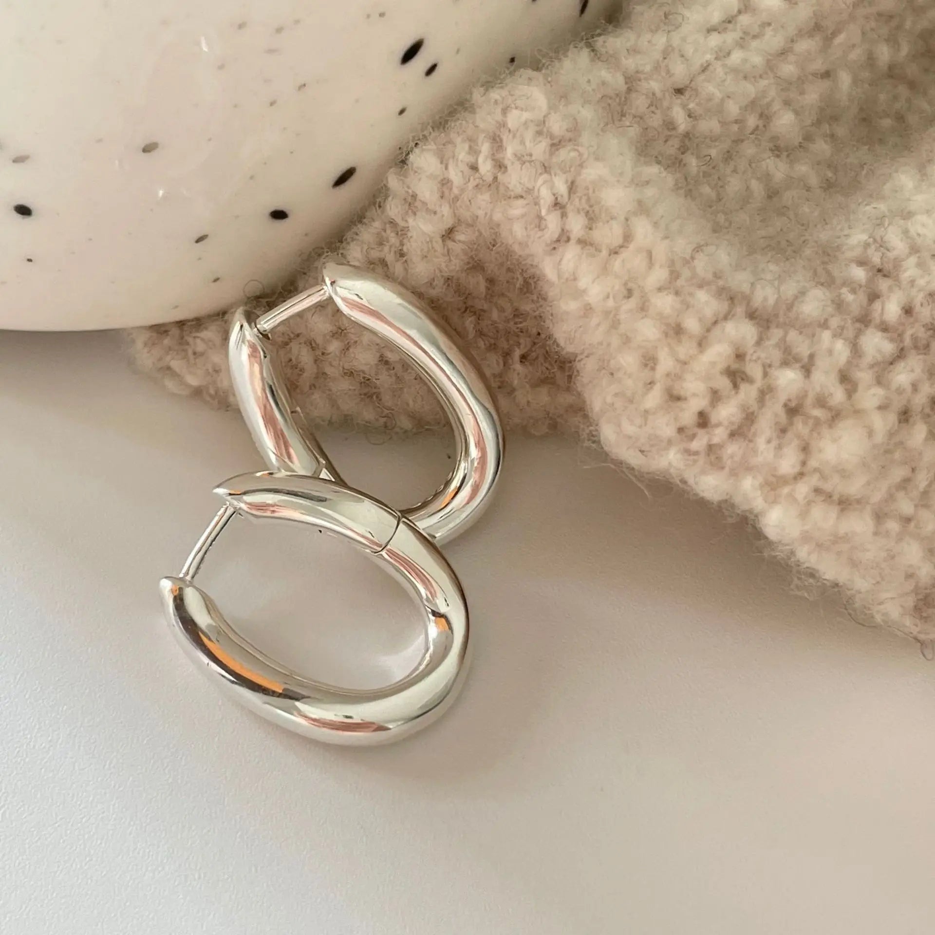 Chunky Oval Huggie Hoop Earrings 925 Sterling Silver Bold Polished Hoops Minimalist Everyday Earrings
