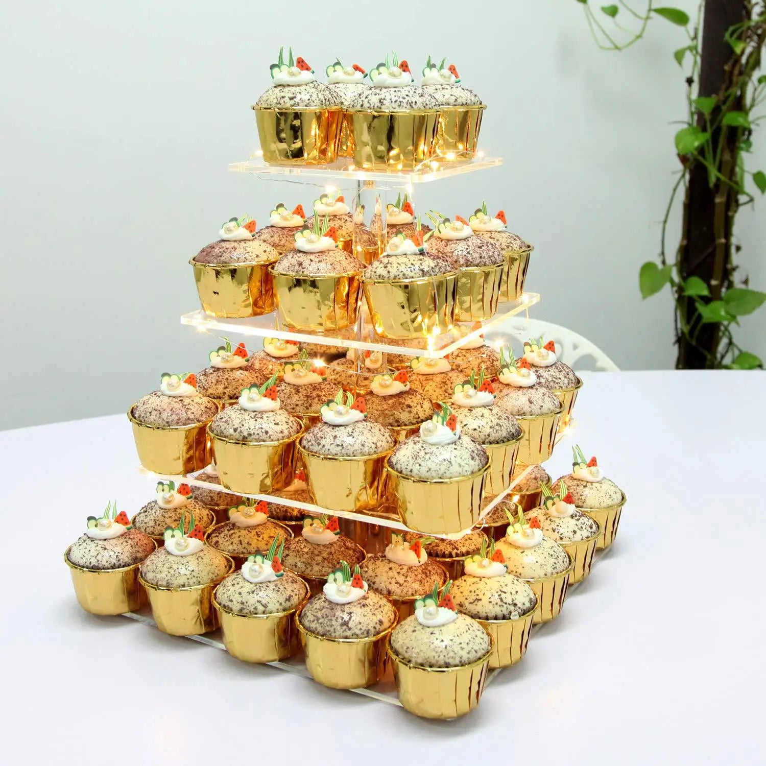 Gaojian 4-Tier Clear Square Acrylic LED Lights Cake Display Racks Wedding Birthday Festive Party Decor Cake Stands 30x30x32cm